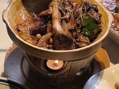 -八府香鸭·啫啫煲(华山路店)