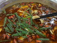 -乡土特色.冷锅鱼.牦牛肉汤锅