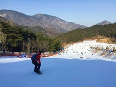 -大别山南武当滑雪场