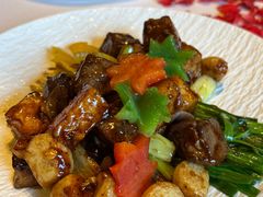 黑椒金蒜爆九级和牛-丽思卡尔顿酒店-天泰轩中餐厅(大沽北路店)