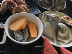 -悦巷海鲜自助铁板烧(秦皇东大街店)