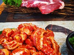 -合易泓烤肉·海肠捞饭(火车站店)