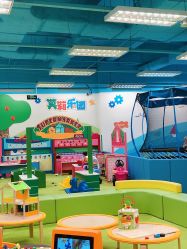 -莫莉幻想儿童乐园(武汉保利广场店)