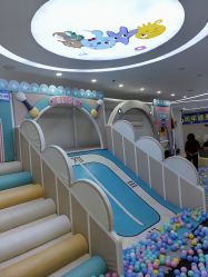 -月儿湾儿童游泳成长中心