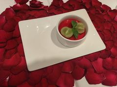 主厨精选甜品-The V泽惟·低温慢煮料理