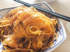 -晓峰手工擀面皮(新民街总店)
