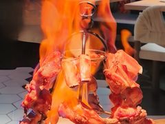招牌馕坑烤架子肉-纳鲁孜·新疆特色餐厅(上海悦荟广场店)
