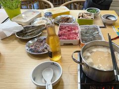 -杨老板·海鲜集市火锅·鲜切牛肉(中防万宝店)