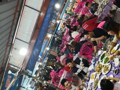 -板桥海鲜广场11排2号