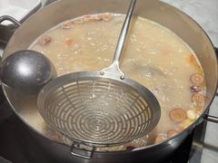 -尚尚仙·酸汤猪手·猪肚鸡火锅(华联万柳购物中心店)