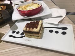 -必胜客(万达广场店)