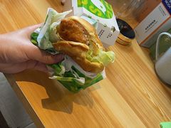 -德克士(崂山百货店)