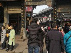 -磁器口古镇