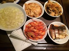 -咸亨酒店