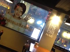 -BHC炸鸡(明洞总店)