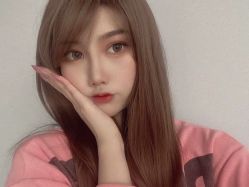 -时尚殿堂明星门店