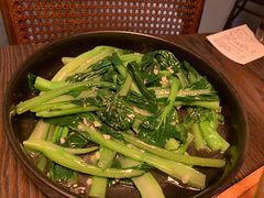 -来龙里 精致 东南亚餐室(万象城店)