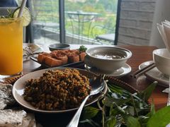 -Cau Go Vietnamese Cuisine