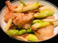 -穹六人间 people 6(岳阳路店)