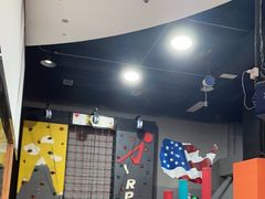 -嗨马乐动室内潮玩运动·团建·轰趴·桌游(南丰汇店)