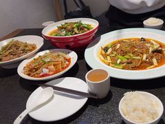 -万重锦·人文川菜馆(骡马市店)