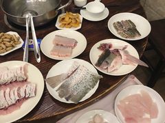 -正能量脆肉鲩火锅