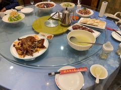 -乔家小院•本地小海鲜•非遗驴肉(万年泉路店)