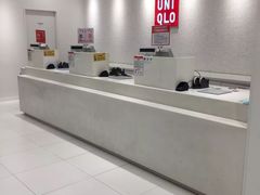 -优衣库(上海金桥国际商业广场店)