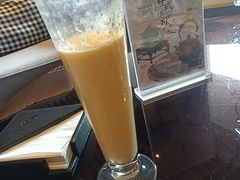 -广州中心皇冠假日酒店·汇点大堂吧