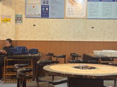 -沈记酸菜牛肉火锅店(九号路店)