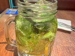 -玛格萝妮比萨屋(陆家浜路店)