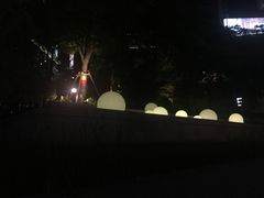 -虹桥新天地