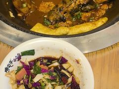 -咱屯子铁锅炖直营店(保利店)