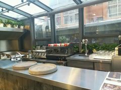 -HIGH FIVE哈福手工汉堡(桂林路店)