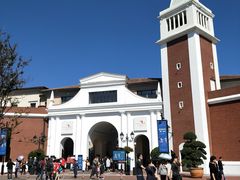 -PUMA品牌自营折扣店(天津佛罗伦萨小镇奥莱店)