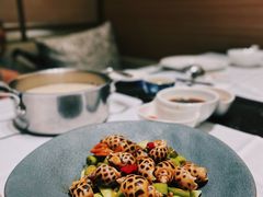 -红鼎豆捞·非遗鲍皇汤火锅(宝丰路店)