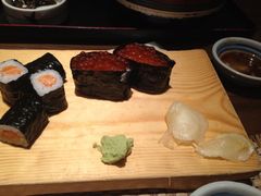 鲑鱼籽和三文鱼小卷-歌行灯日本料理(伊势丹店)