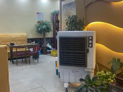 -壹阁胡羊焖饼(特色小吃街店)
