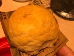 霸王酥皮叉烧包-避风塘(宝山万达店)