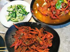 -沪小胖小龙虾(淮海中路旗舰店)
