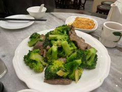西兰花炒牛肉-华峰食馆(氹仔店)