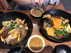 -万记麻辣烫国展总店