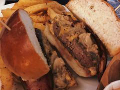 -瑞食酒馆 La Taverne Suisse