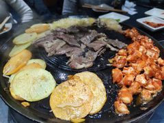 -海花锅盖烧烤店(怡馨家园店)