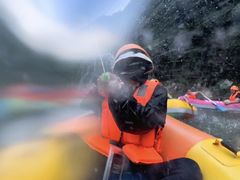 -安吉龙王山峡谷漂流