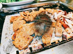 -阪尚皇·原切牛排·烤肉火锅自助(北京路店)