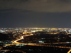 -鬼笑石后山停车场