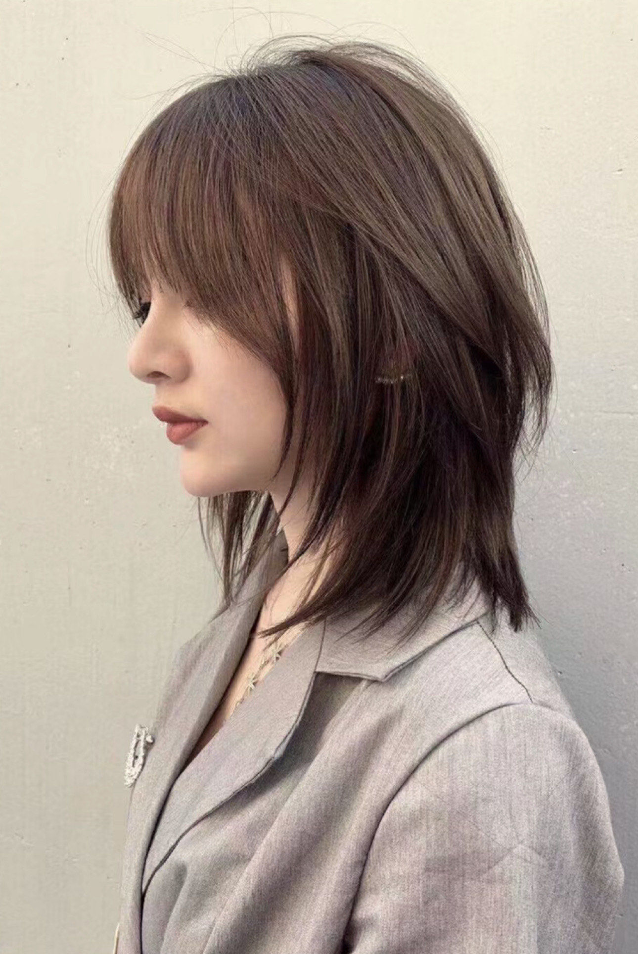 适合方圆脸女生都可以剪的齐肩层次锁骨短发