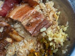 -梁阿婆廿年老牌扣肉糯米饭
