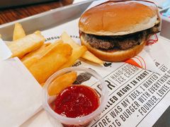 蘑菇芝士汉堡-FATBURGER 特富客汉堡(外交公寓店)